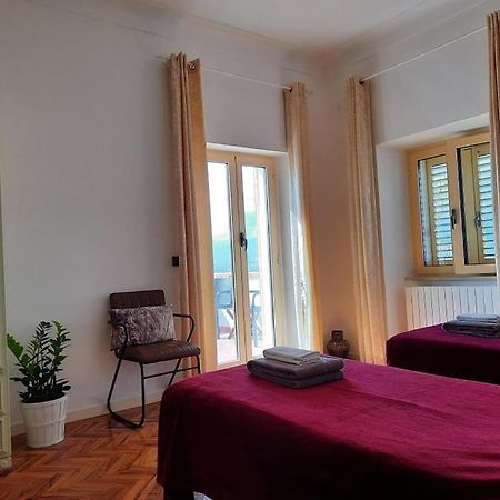 Casa Amrita, Yoga B&B Teramo Exteriör bild
