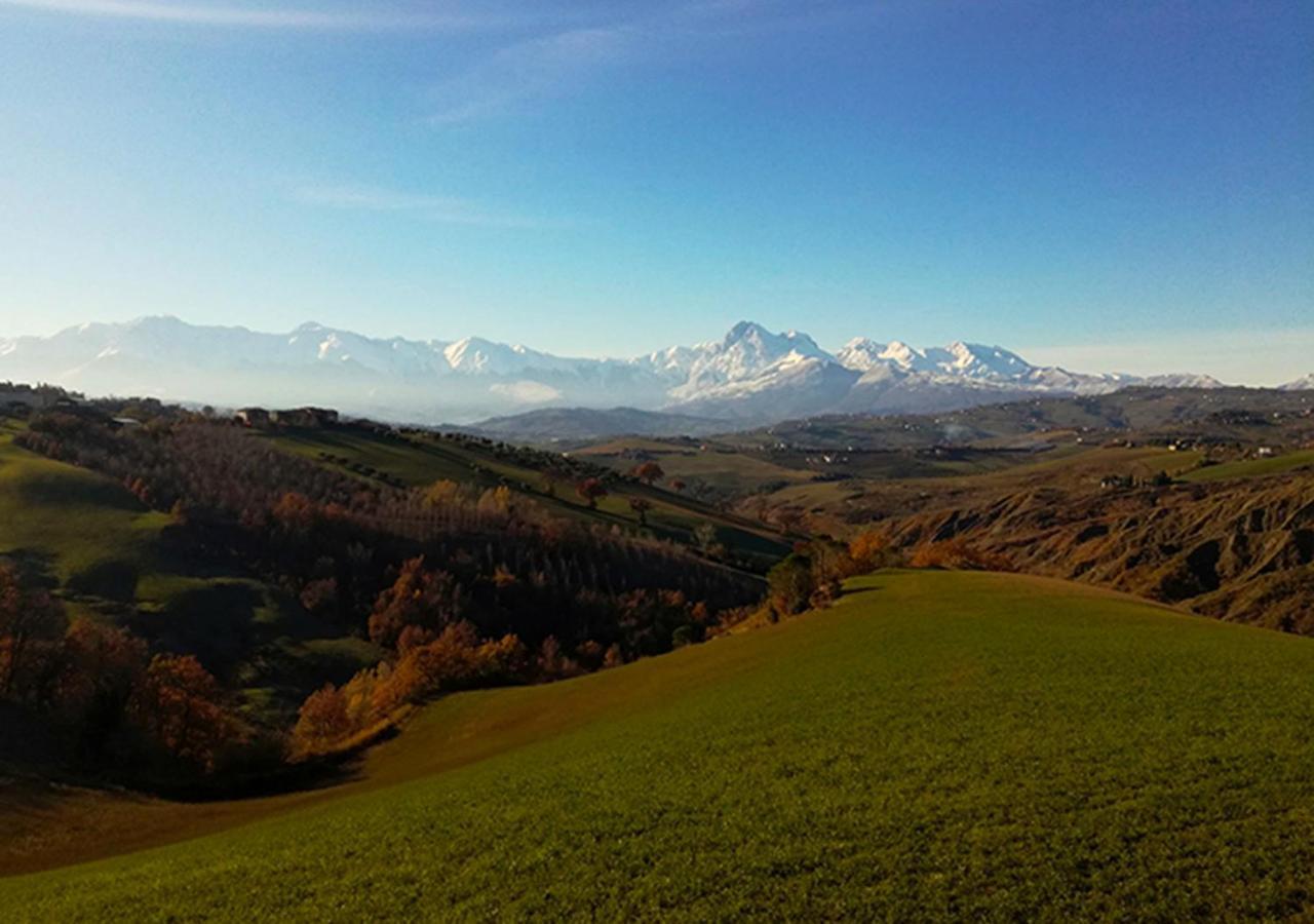Casa Amrita, Yoga B&B Teramo Exteriör bild